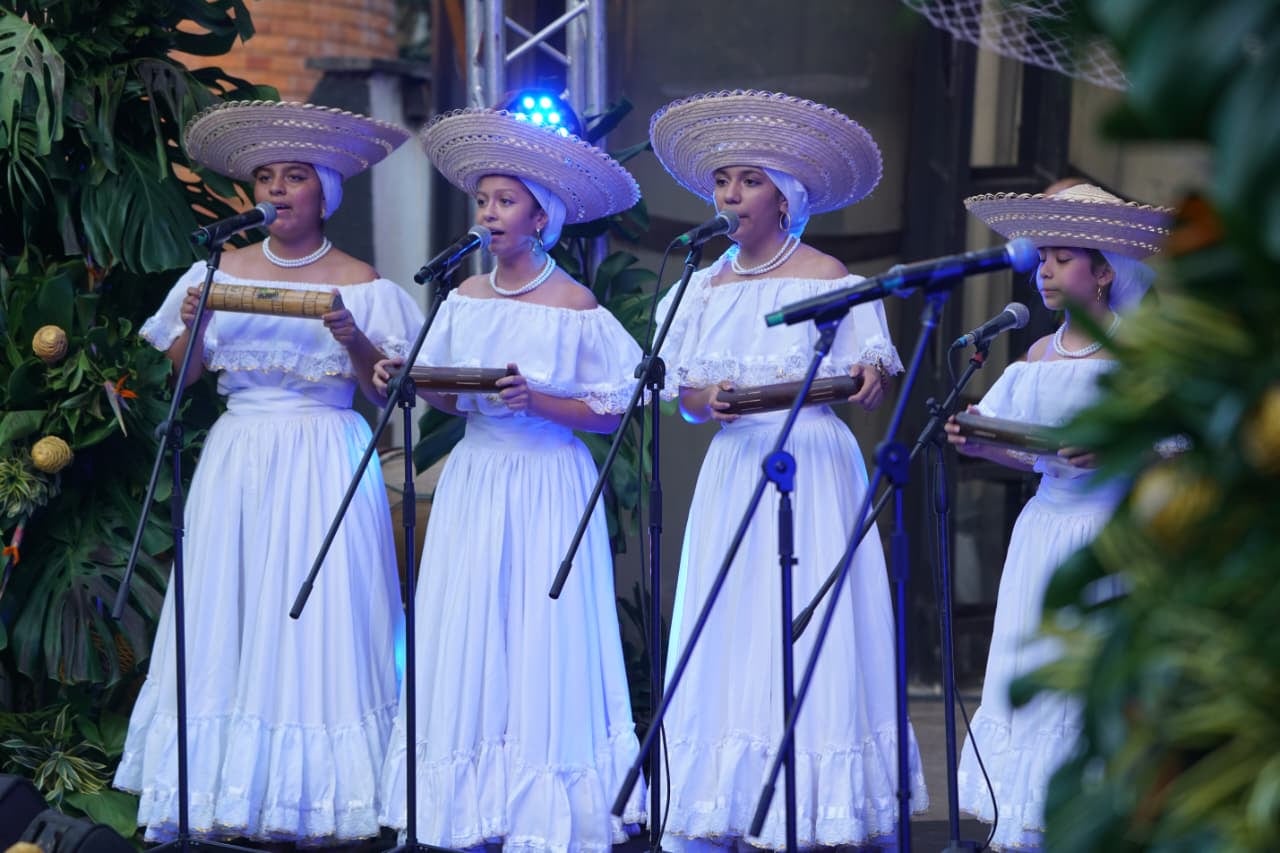 El festival Petronito en el Teatro Los Cristales de Cali.