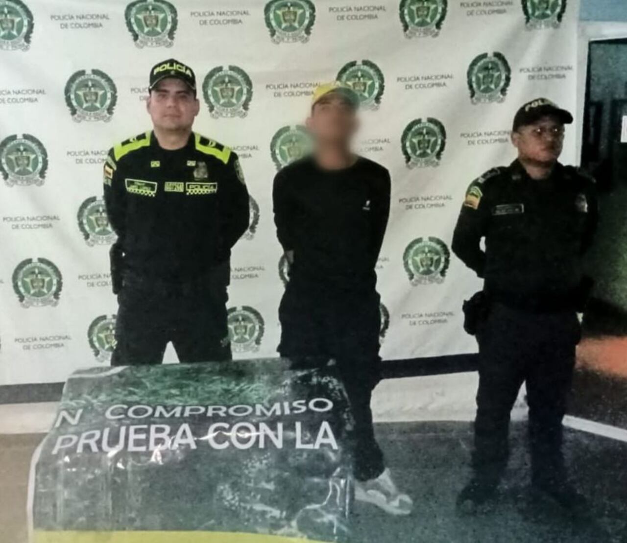 Capturan a un hombre por instalar pancarta de las disidencias de la Farc.