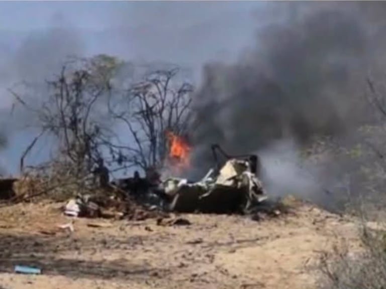 La aeronave había partido del aeropuerto de Pisco para realizar un sobrevuelo a las Líneas de Nasca, perdió contacto minutos después del despegue y cayó a pocos minutos de llegar a su destino.