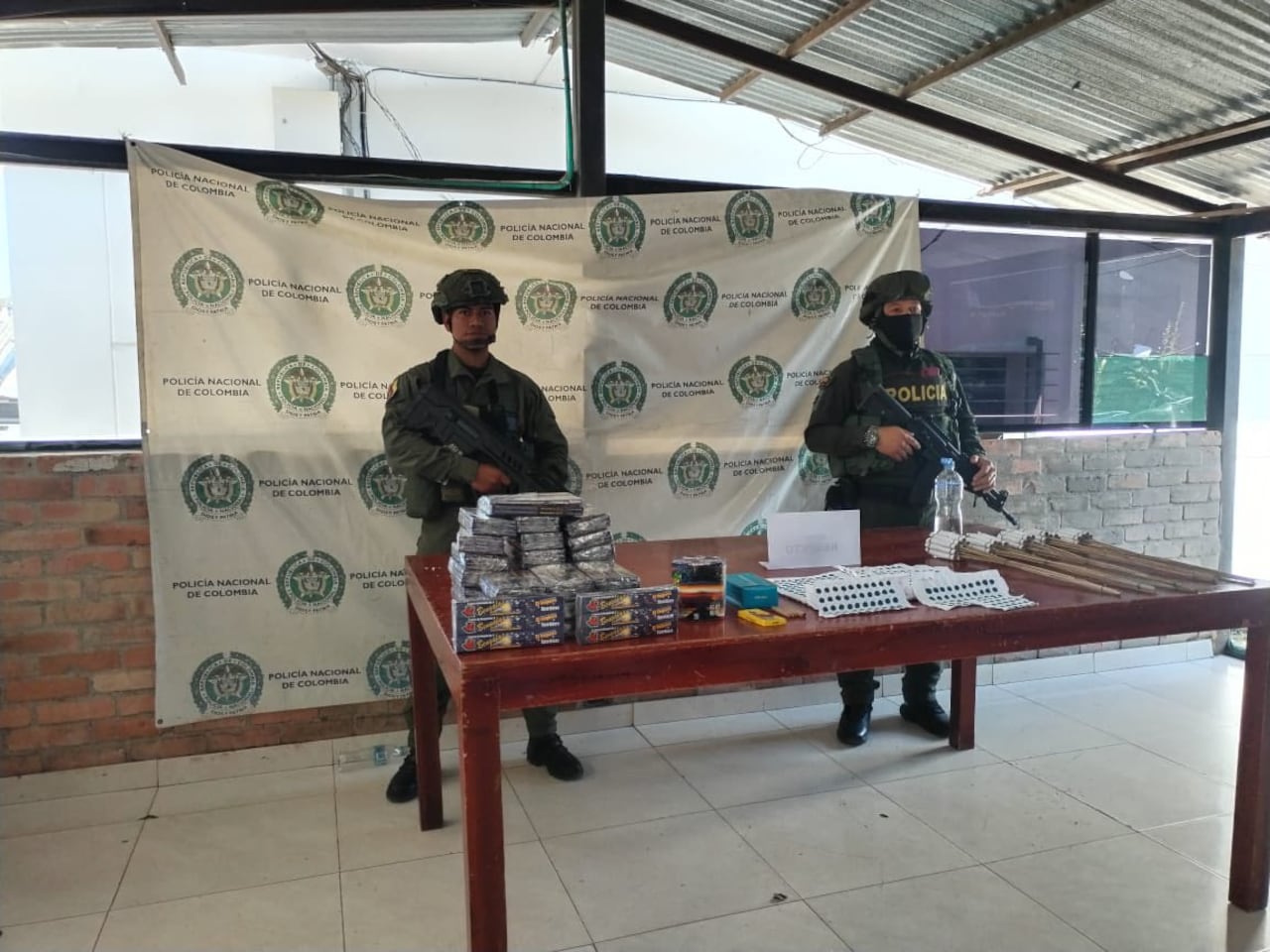 Los operativos permiten incautar pólvora, protegiendo a las comunidades de esta zona del país.