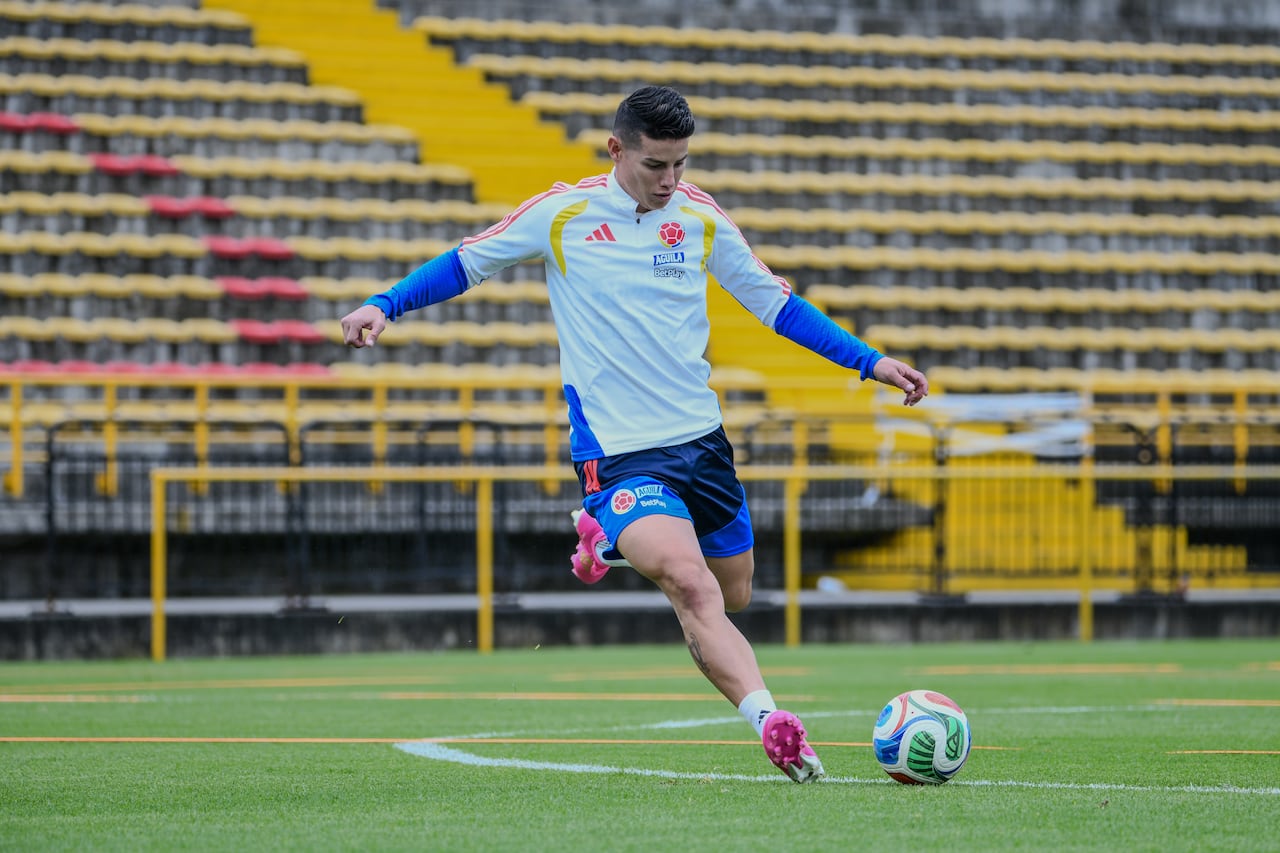 Entrenamiento de la Selección Colombia en Bogotá para su partido preparatorio ante Costa Rica