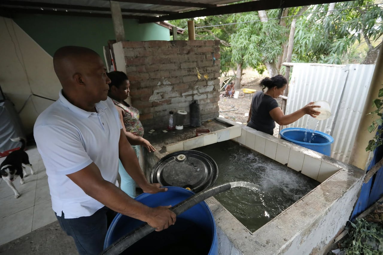 La Administración Departamental atiende las dificultades de acceso al agua que enfrentan comunidades rurales del sur del Cauca por las condiciones asociadas al fenómeno de El Niño.
