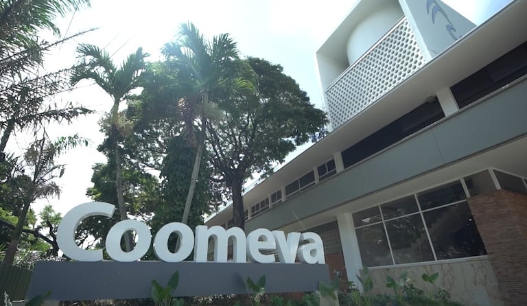 La nueva sede integra servicios empresariales, financieros y médicos para asociados y usuarios.