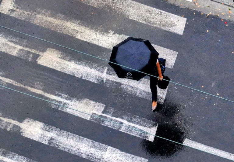 Lluvias en Cali este lunes interrumpen la sequía prevista por el fenómeno del niño.