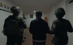 La captura se realizó en el barrio Caloto, en el municipio de Silvia, durante actividades de registro, control a personas y verificación de antecedentes adelantadas por uniformados del Departamento de Policía Cauca.