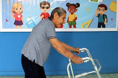 Apolinar, "polo" o "polito" lleva 80 viviendo en el Instituto de niños ciego y sordos porque nunca fue adoptado.