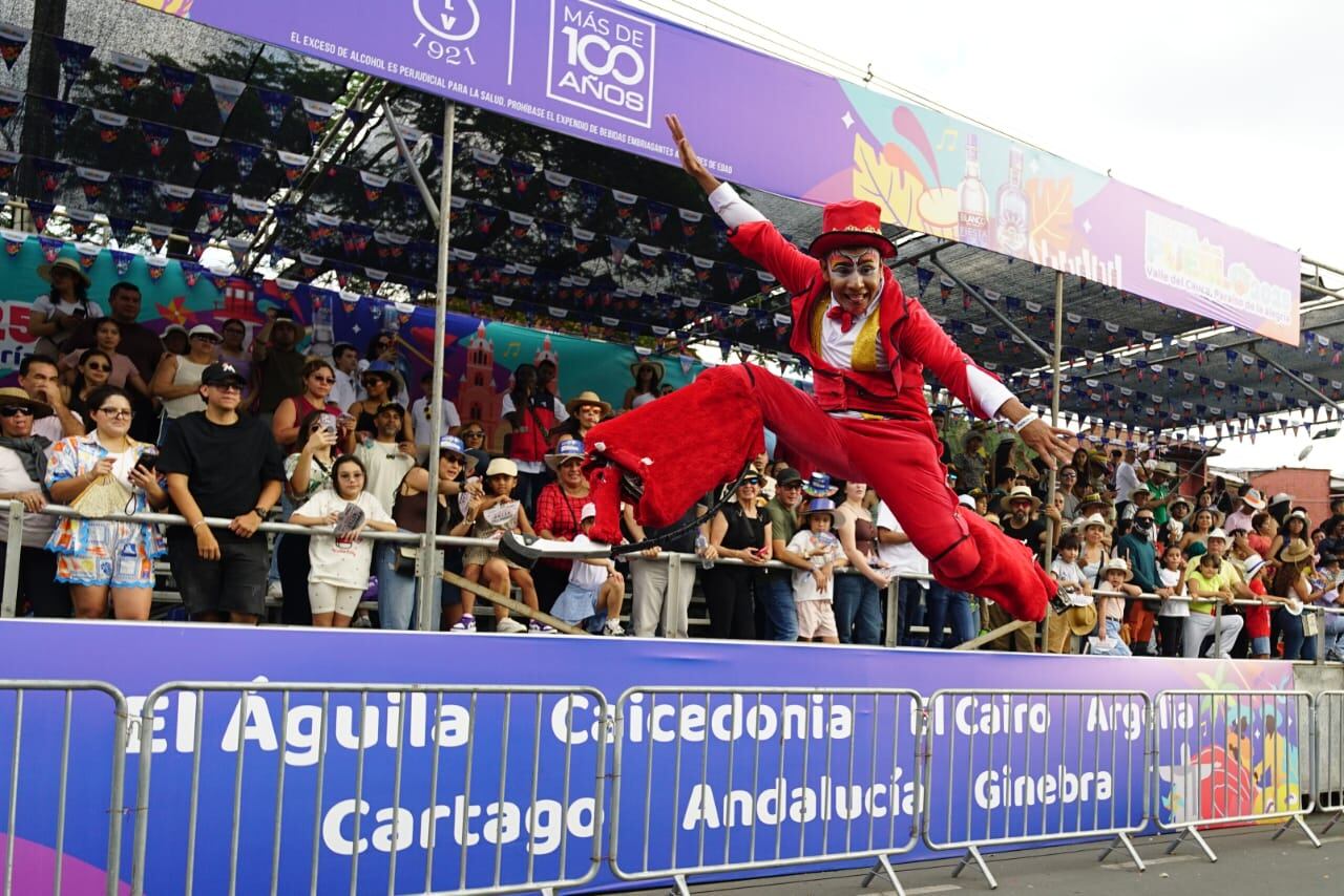 La Fiesta de Mi Pueblo
