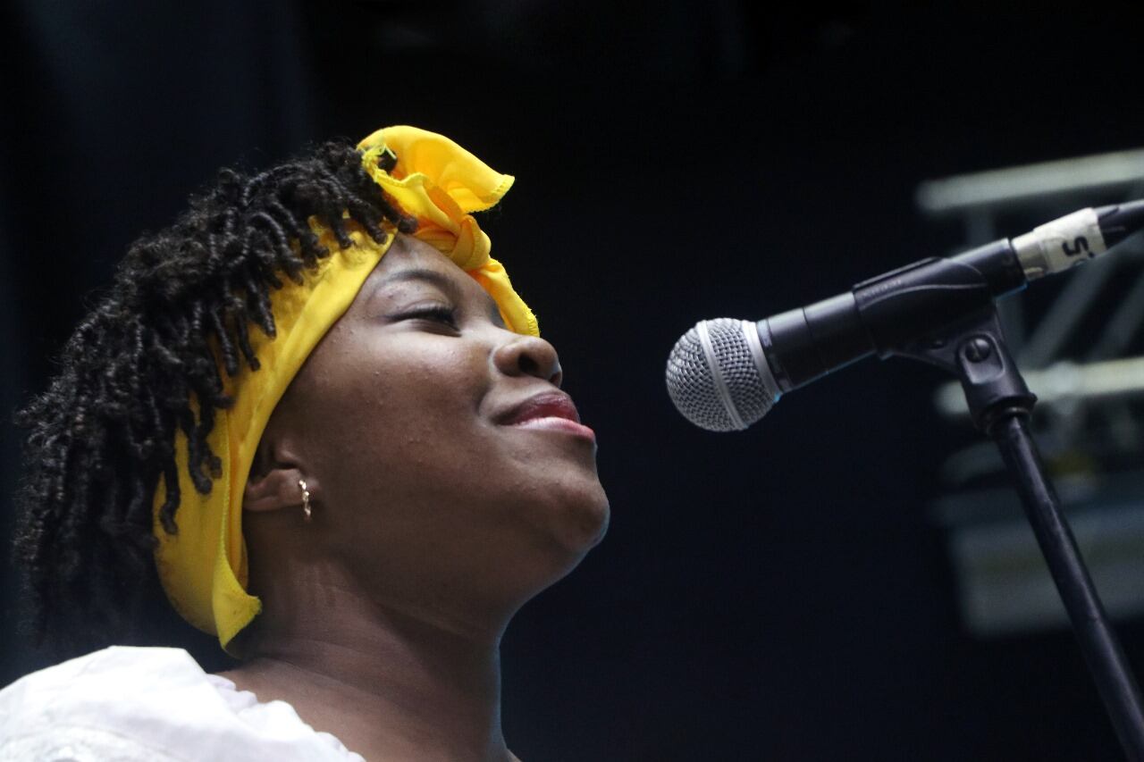 Vallery Carabalí es la directora del grupo Renacer Bonaerense.