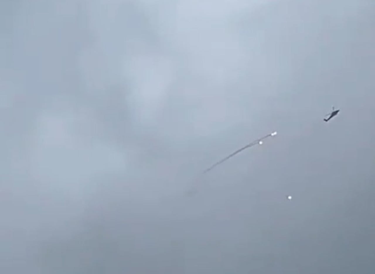 Tropas del Ejército y la Fuerza Aeroespacial adelantan operaciones ofensivas contra la estructura Jaime Martínez en el Cauca.