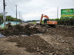 Son cerca de 14 retroexcavadoras las que están trabajando en esta obra, según la Gobernación del Valle.