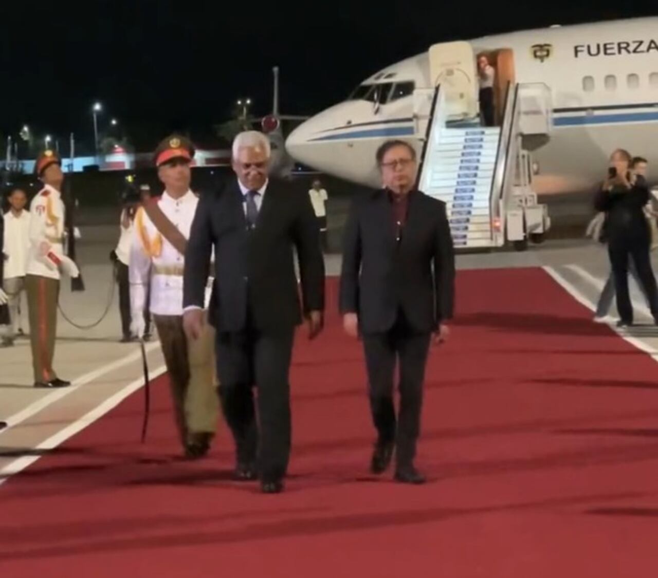 Llegada de Gustavo Petro a Cuba.