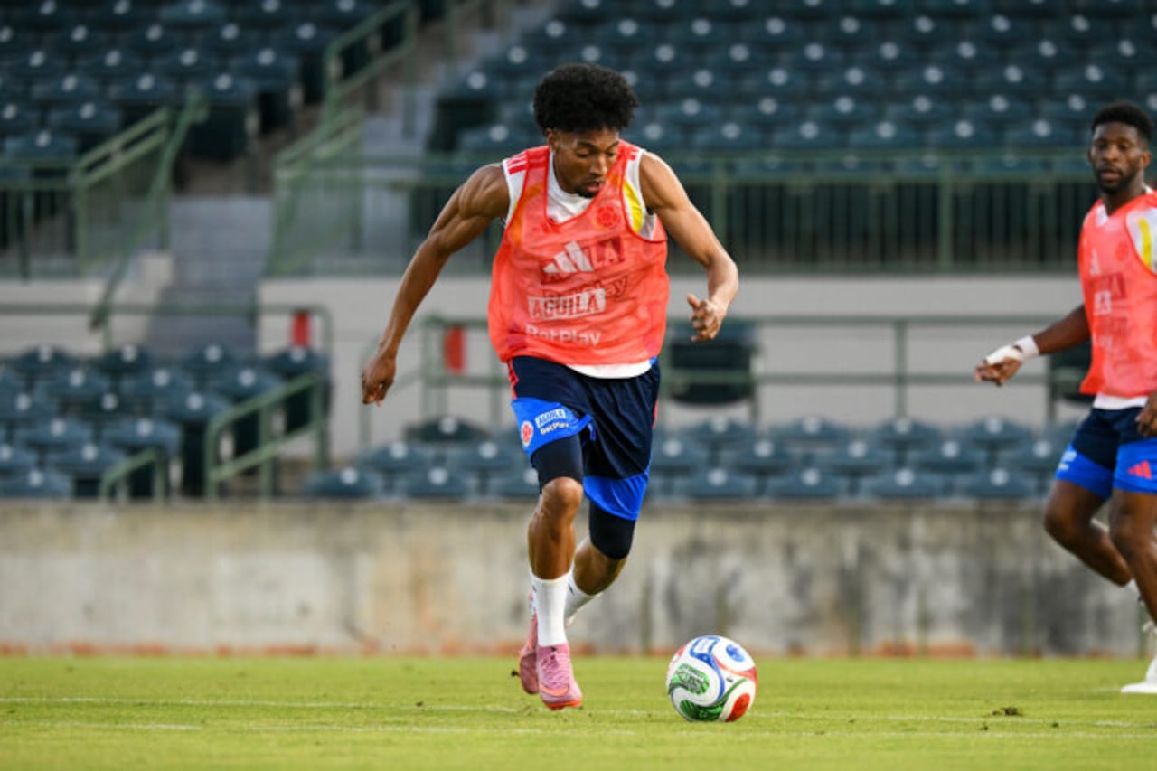 Johan Mojica durante el primer entrenamiento de la Selección Colombia en Orlando.
