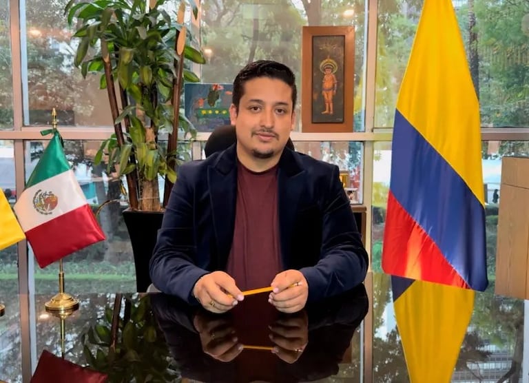 excónsul de Colombia en México, Andrés Hernández