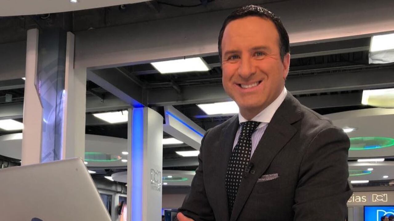 Felipe Arias vuelve a Noticias RCN tras varios días en una UCI - El País