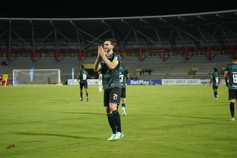 Deportivo Cali goleó a Llaneros en Villavicencio y asumió el liderato de la Liga BetPlay Dimayor