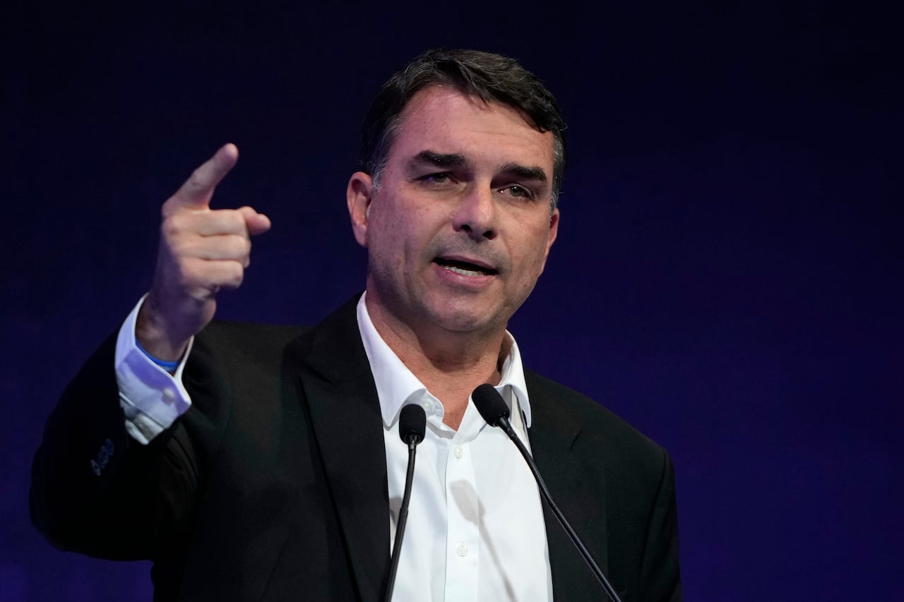 El candidato presidencial Flavio Bolsonaro, del Partido Liberal.
