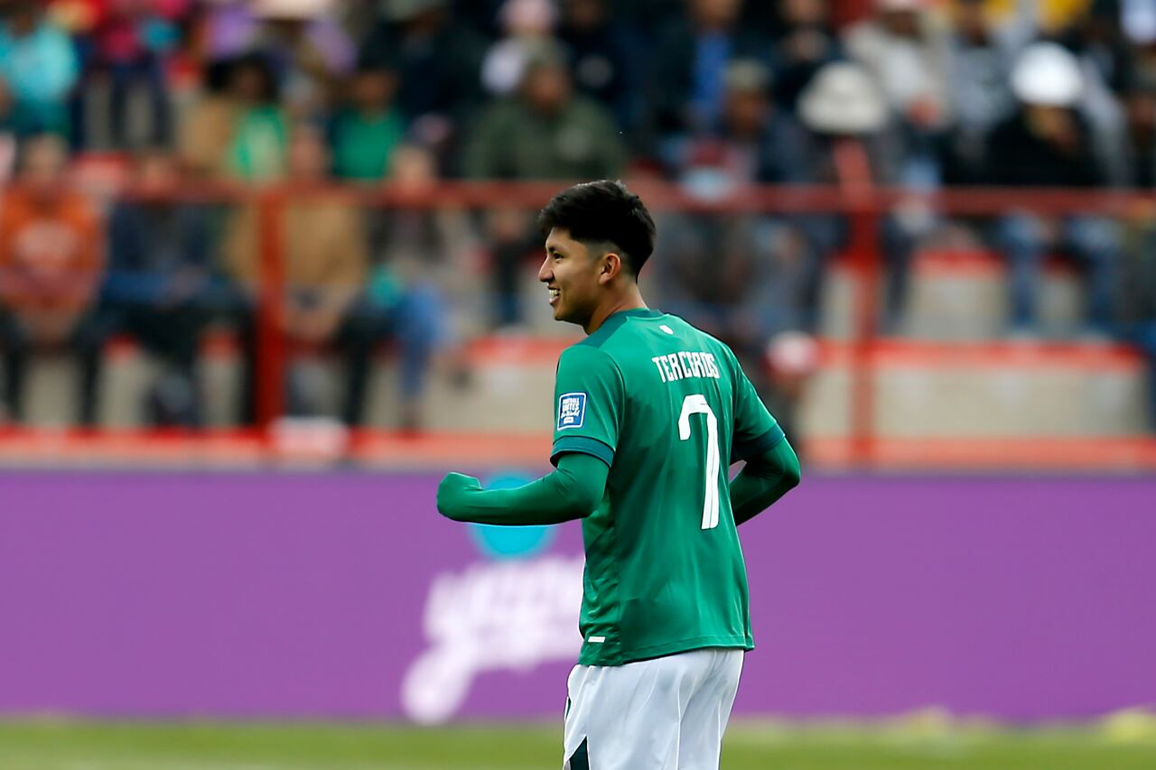 EL ALTO, BOLIVIA - SEPTEMBER 05: Miguel Terceros of Bolivia celebrates after scoring the team's third goal during the FIFA World Cup 2026 Qualifier match between Bolivia and Venezuela at Estadio Municipal De El Alto on September 05, 2024 in El Alto, Bolivia. (Photo by Gaston Brito Miserocchi/Getty Images)