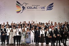 la IV Cumbre de la Comunidad de Estados Latinoamericanos y Caribeños (CELAC) y la Unión Europea (UE)
