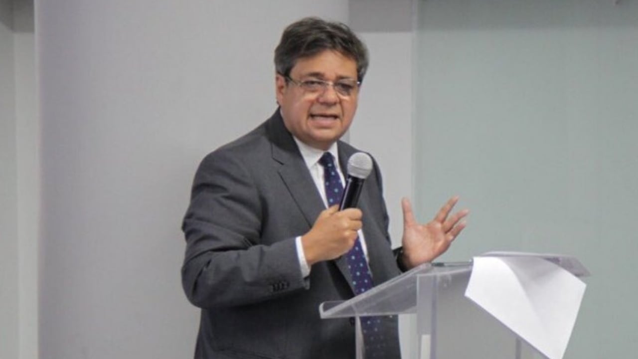 Fernando Antonio Grillo es el actual secretario de gobierno de Cali.