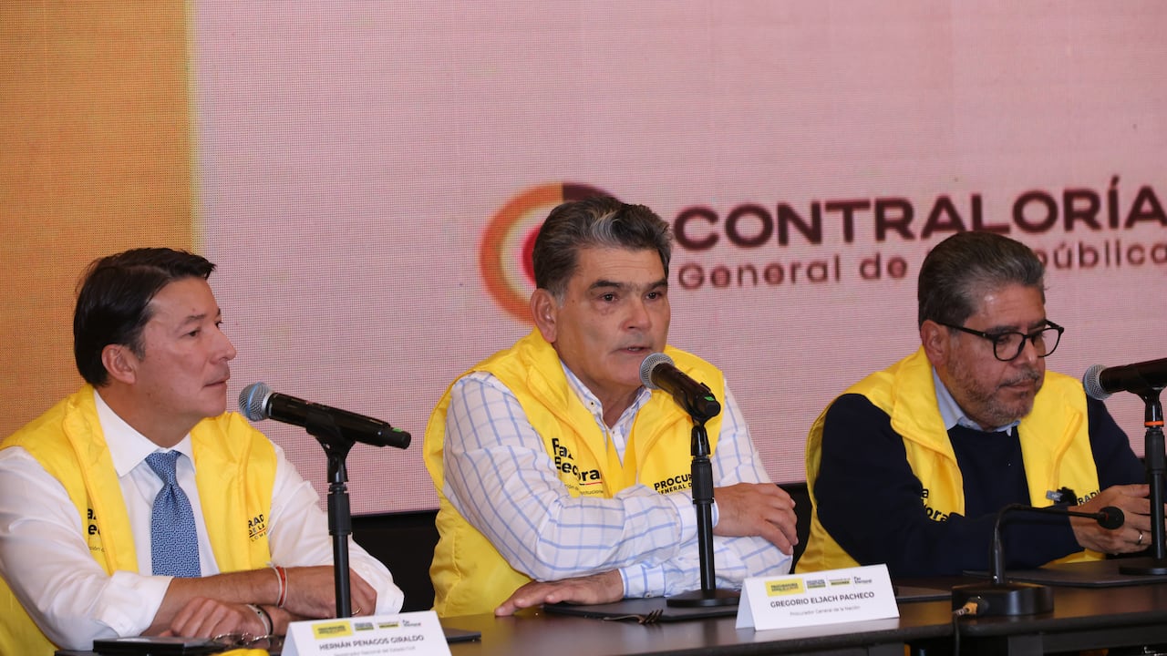 EL PERIODISMO REGIONAL LE HABLA A COLOMBIA
Cumbre con directores de medios regionales