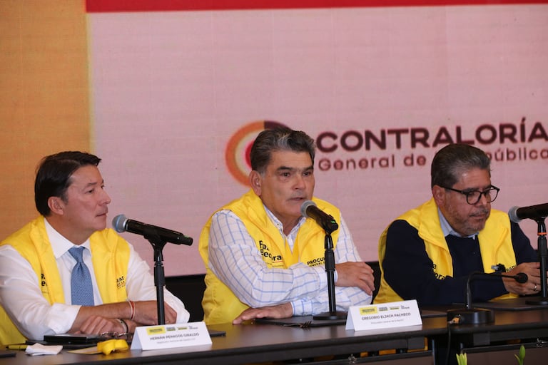 EL PERIODISMO REGIONAL LE HABLA A COLOMBIA
Cumbre con directores de medios regionales