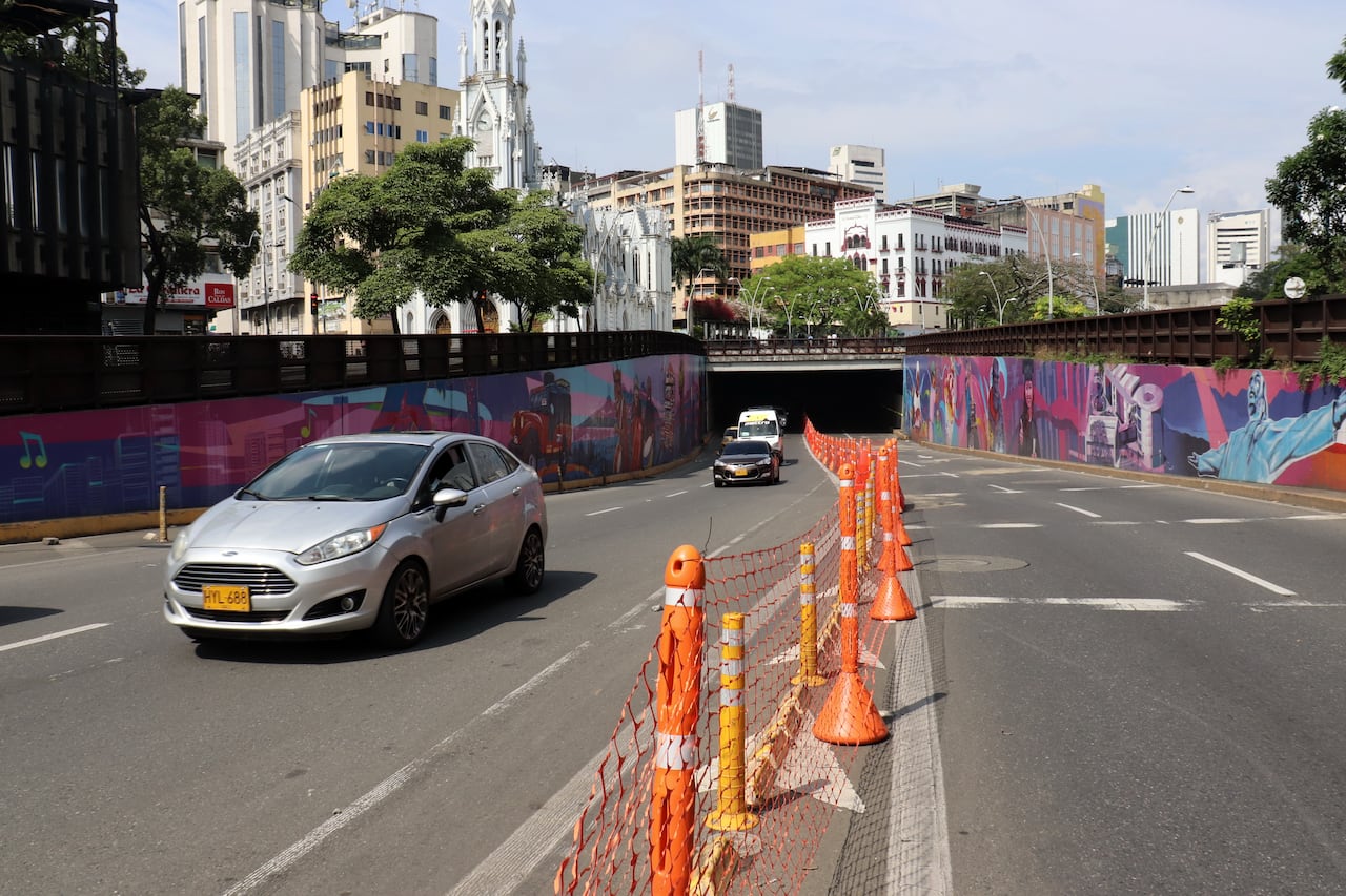 Cierre del carril norte del túnel mundialista en Cali por obras en el puente de la avenida 2 con 15N
