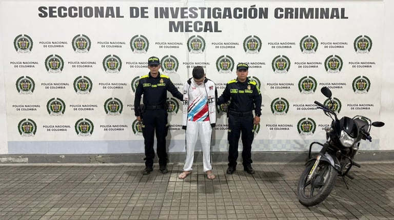 El sujeto fue puesto a disposición de las autoridades.