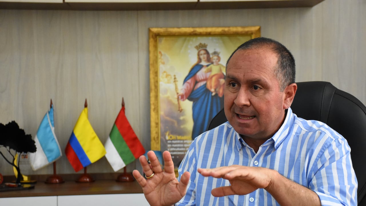 Gustavo Vélez Román alcalde de Tuluá Valle