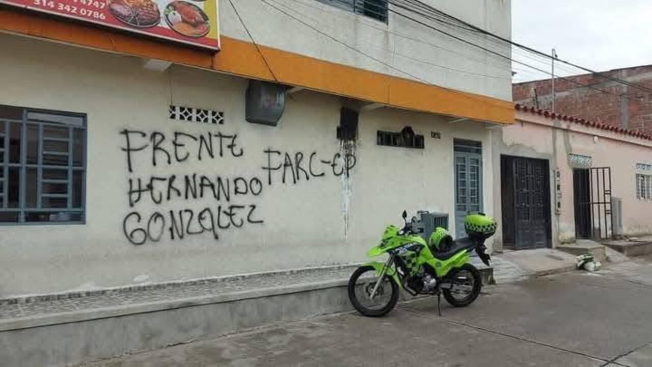 Las disidencias de las Farc ejercer una violenta presión contra los campesinos de la zona rural del municipio de La Plata, el cual fue copado lentamente por este grupo armado al margen de la ley.