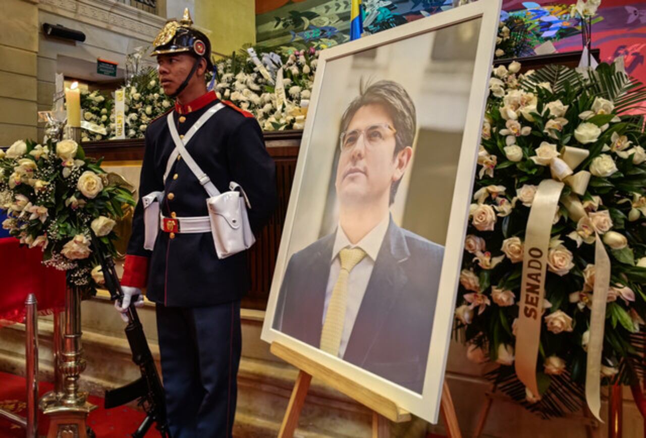 El senador y precandidato presidencial Miguel Uribe Turbay.