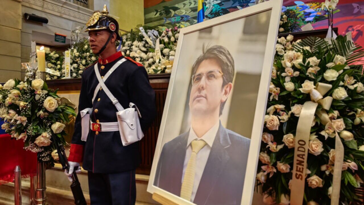 El senador y precandidato presidencial Miguel Uribe Turbay.