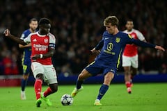 Arsenal golea al Atlético