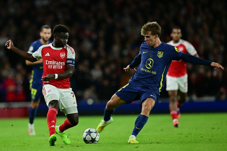 Arsenal golea al Atlético