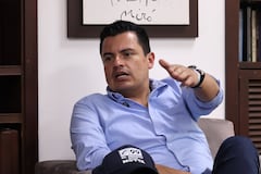 Daniel Mota mayor retirado de la policía candidato al senado por el partido conservador.