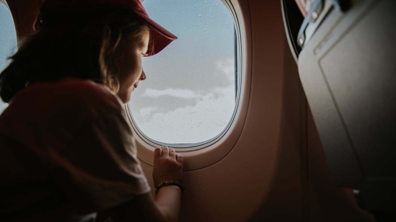 Ventanilla de un avión