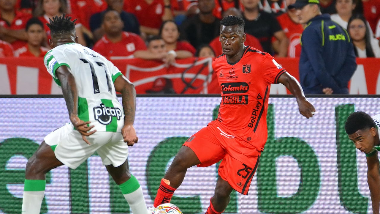 América de Cali perdió el duelo contra el Atletico Nacional 3 goles por 1 en el estadio Pascual Guerrero de Cali