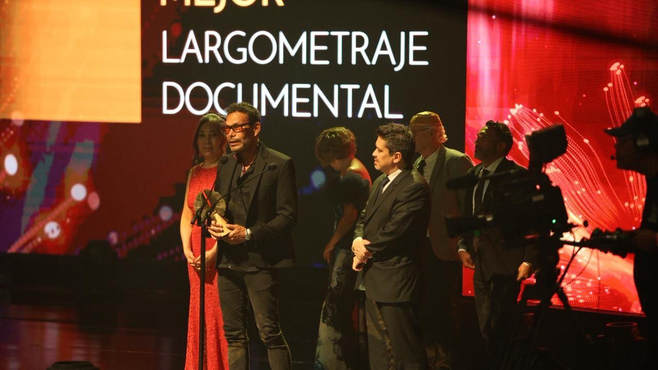 La Salsa Vive gana tres Premios Macondo y reafirma el poder cultural de Cali.