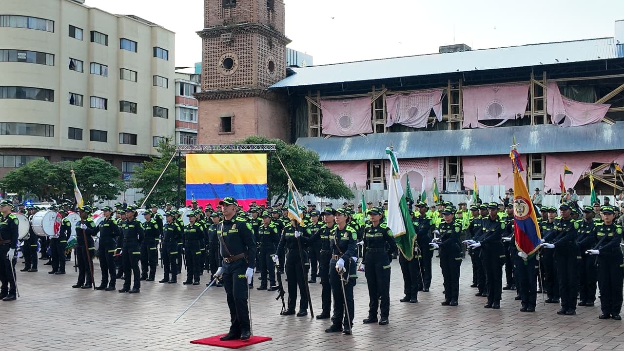 Toma de posesión de los nuevos comandantes de la Policía de Cali y el Valle del Cauca.