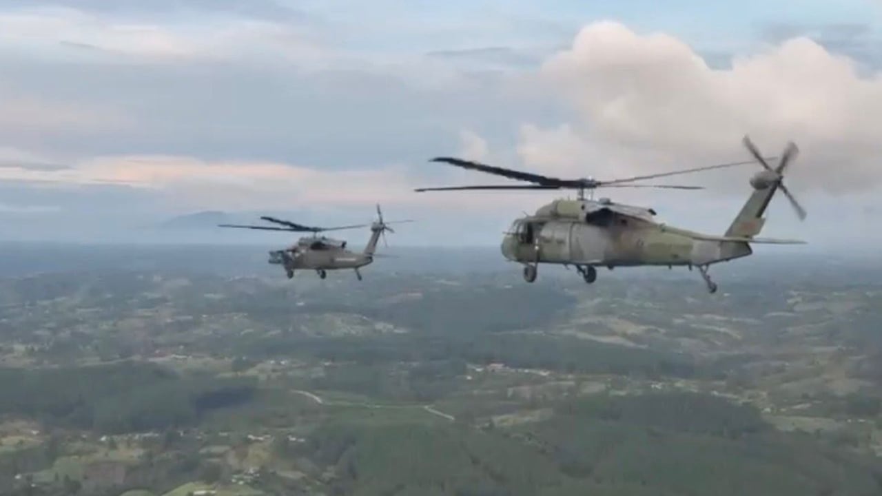 En la vereda La Caraqueña, municipio de Miranda, Cauca, tropas de la Vigésima Novena Brigada sostuvieron intensos combates contra integrantes de la estructura Dagoberto Ramos, quienes buscaban obstaculizar el dispositivo de seguridad para las elecciones.