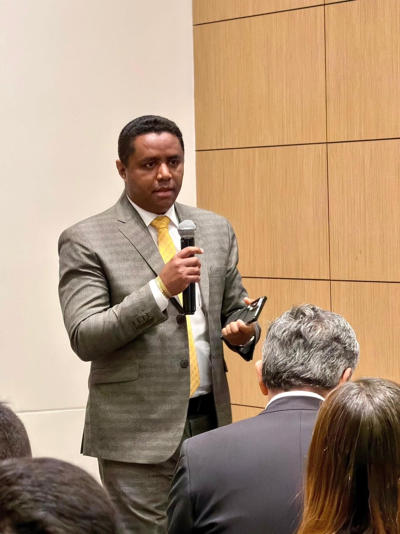 Superintendente de Vigilancia y Seguridad Privada, Larry Sadit Álvarez Morales