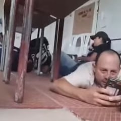 Unidades del Ejército Nacional de Colombia y la Policía Nacional de Colombia fueron desplegadas para recuperar el control del área y garantizar la seguridad en el puesto de votación.