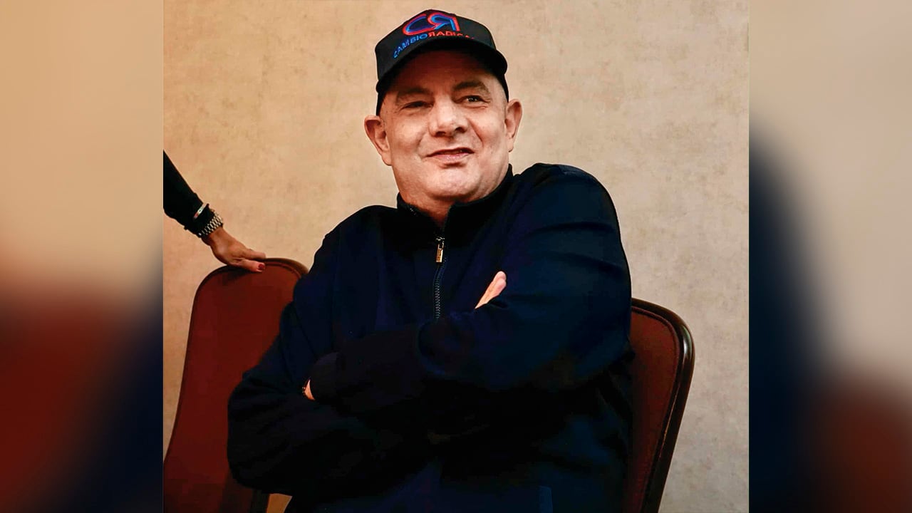 Germán Vargas Lleras apareció recientemente en fotografías sin cabello, con gorra y unos kilos de más, tras someterse a quimioterapias en Estados Unidos.