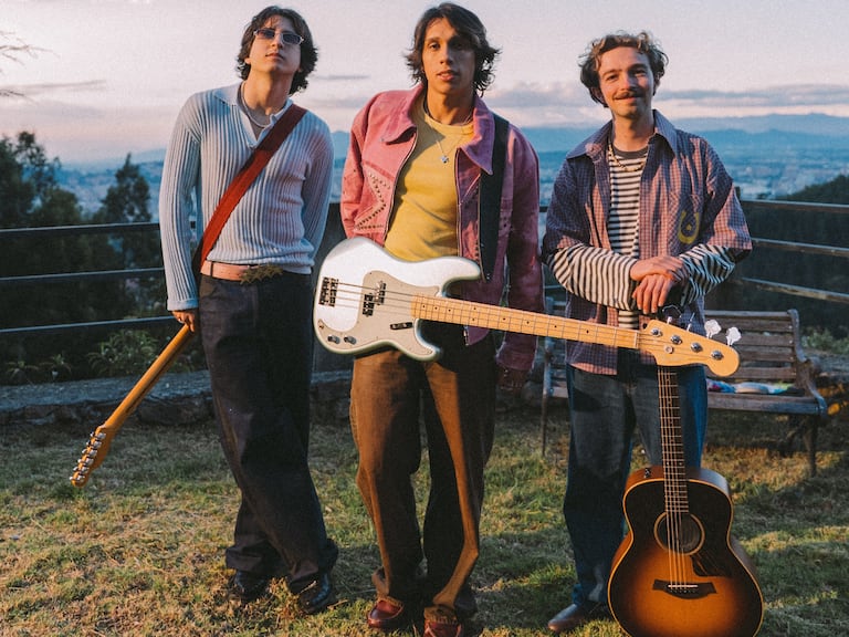 La banda bogotana revela los secretos de su nuevo álbum, 'Canto para no llorar', un viaje terapéutico que revive el pop-rock de los 2000 y apuesta por la sanación a través del ritmo.
