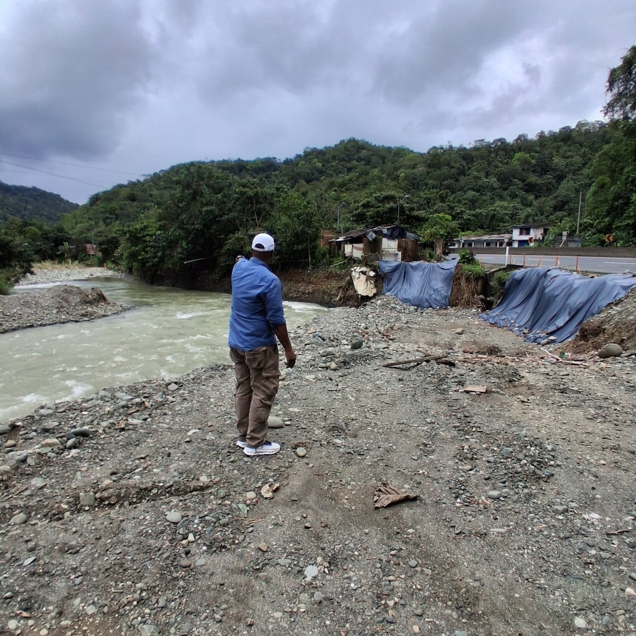 Jorge Eliécer Torres es un ambientalista que ha venido haciendo frente al daño ocasionado por la minería ilegal al río Dagua.