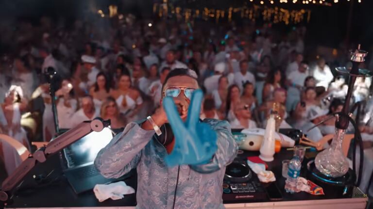 El 'Summer Romantic Volumen 8' se encuentra disponible en Youtube.