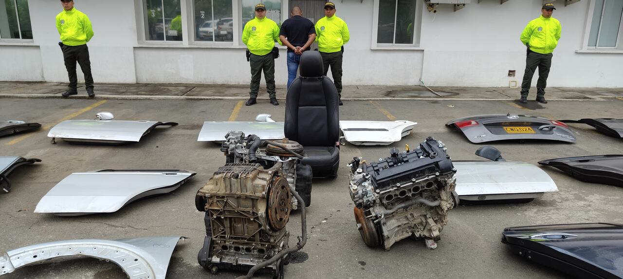 El capturado se trata de un hombre de 45 años, quien contaba con anotaciones judiciales por hurto calificado, receptación y lesiones personales.