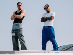 Ozuna y Omar Courtz se unen en “ZIZI”, un nuevo lanzamiento que captura la vibra del verano, la química de la noche y el pulso inconfundible de Puerto Rico.