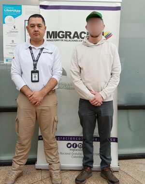 Durante un proceso migratorio, un estadounidense proveniente de Washington fue descubierto como presunto agresor sexual contra menores de edad.