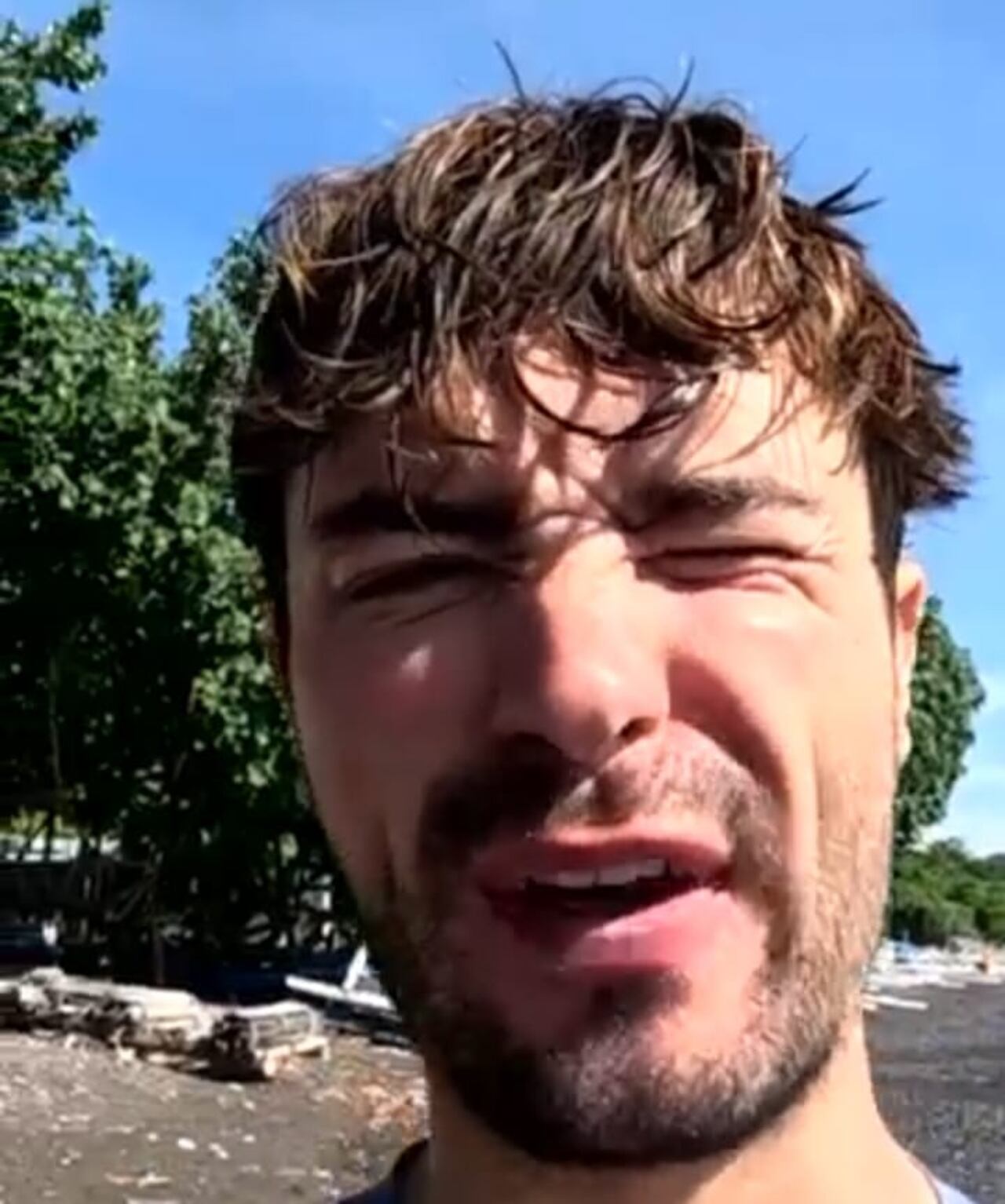 Barny Dillarstone realizó una expedición  submarina en Amed, una zona costera de Bali, Indonesia.