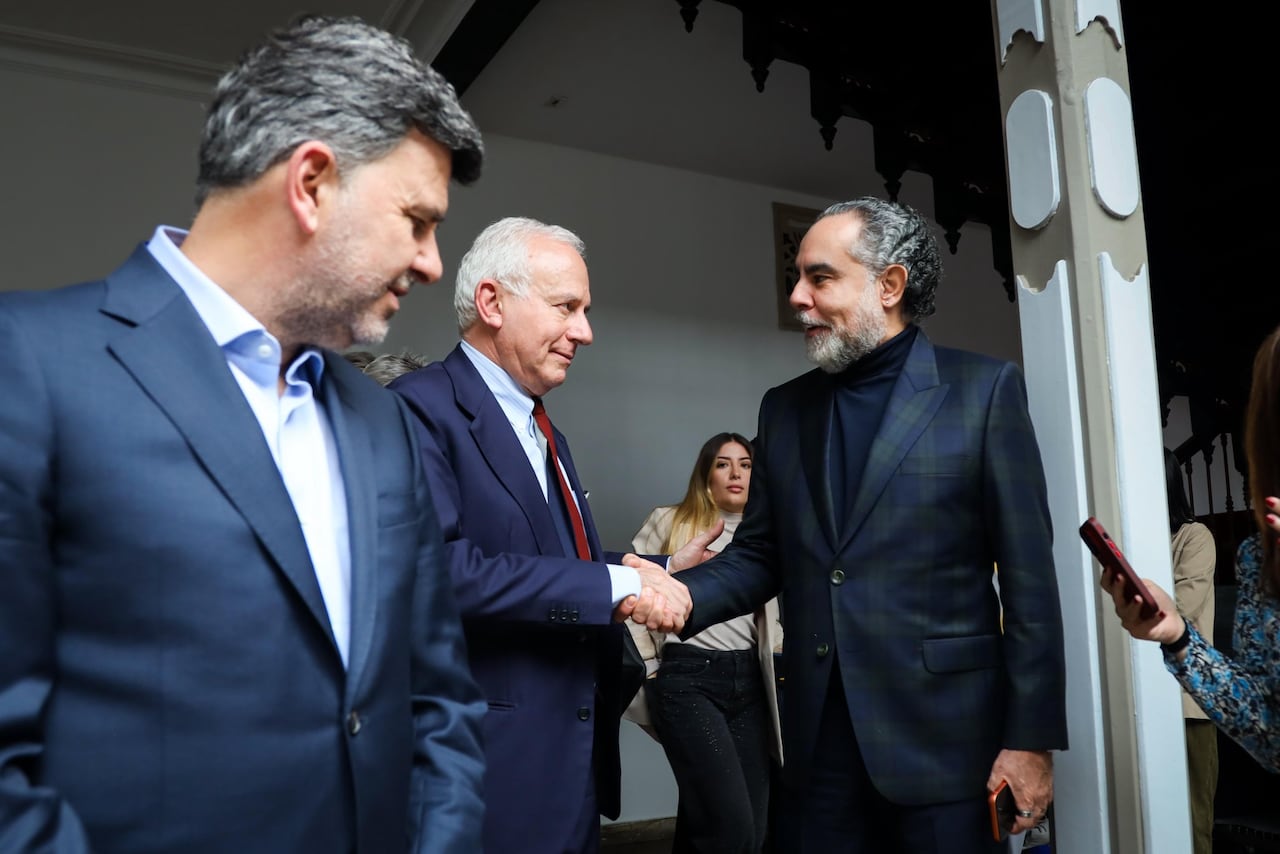 Reunión del MinInterior con diputados de la Misión de Observación Electoral de la Unión Europea.